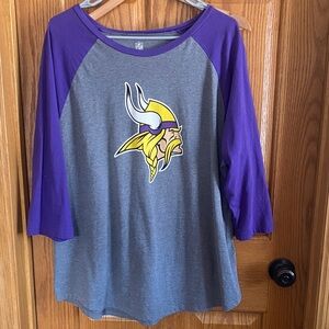NFL Vikings Purple and Gray Raglan Tee